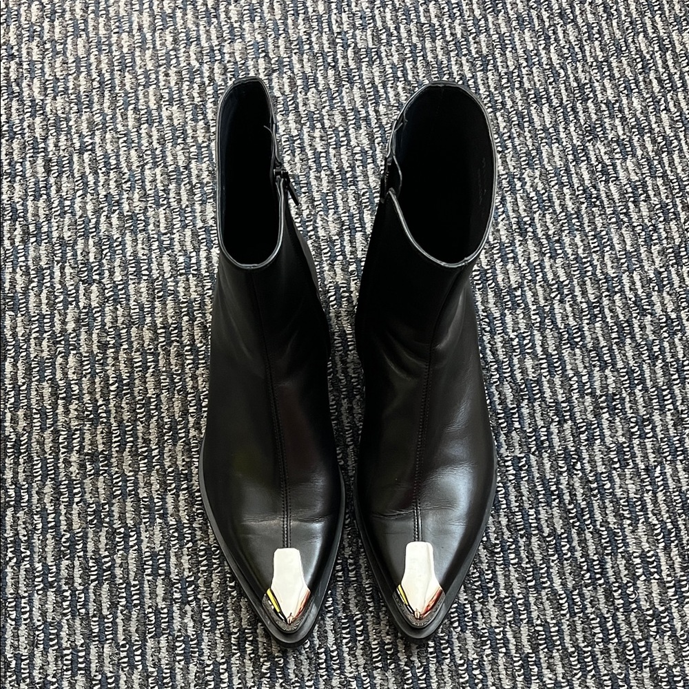 Alexander McQueen Black Leather Boots